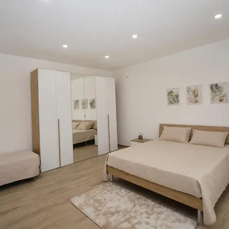 Cosentini Villa *